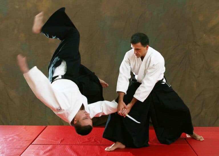 Hacer aikido conoce los beneficios del arte marcial m s saludable