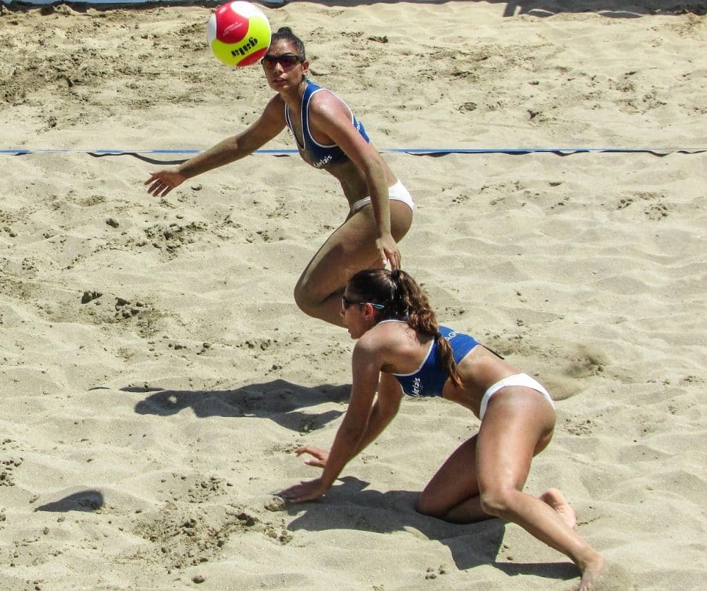 Voley playa, el juego del verano