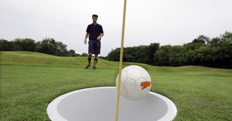 Conoce el footgolf una nueva tendencia deportiva