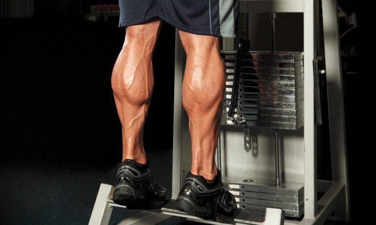 Consigue gemelos fuertes con estos ejercicios