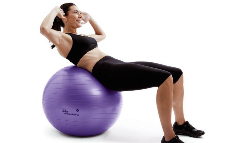 Ejercicios con pelota suiza