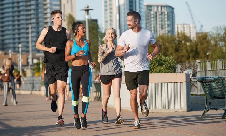 Correr en grupo tiene ventajas e inconvenientes
