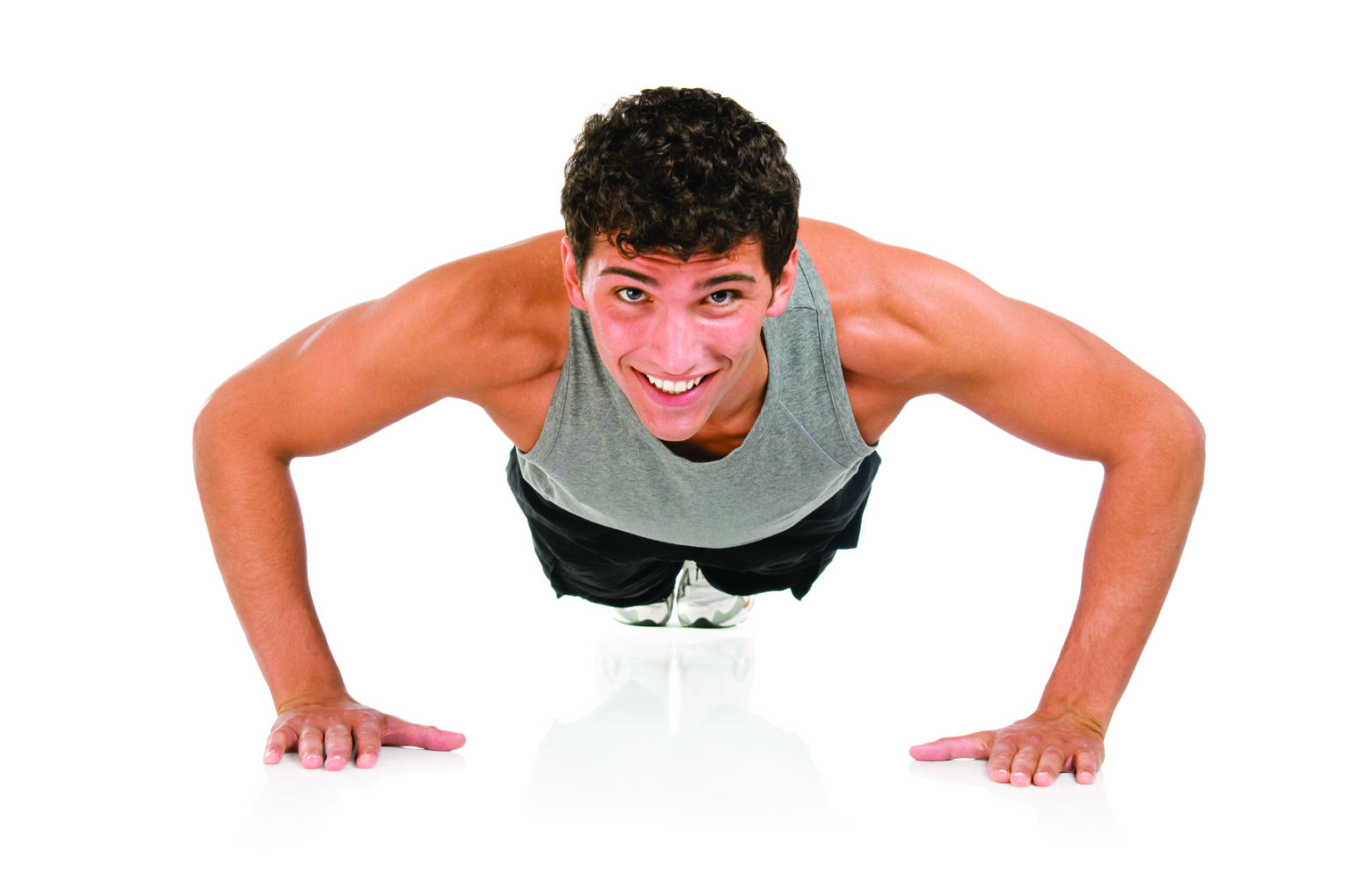 Rutina de 6 ejercicios para entrenar pecho en el gimnasio
