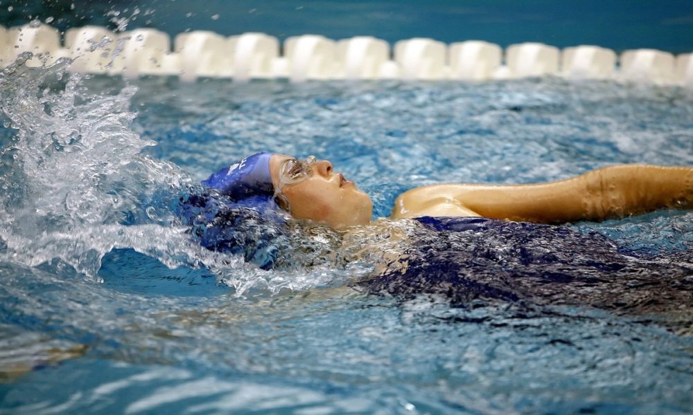 Bañadores de natación de mujer