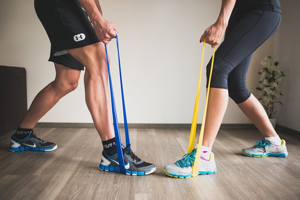 ejercicios con gomas elásticas cerradas