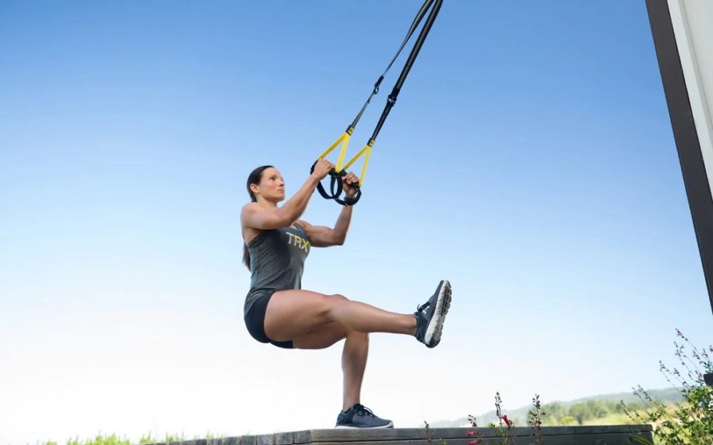 ejercicios rutina con TRX para glúteos
